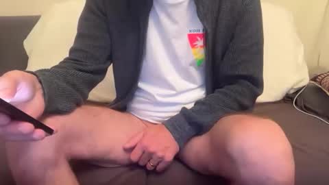 dinnerout1111 online show from October 12, 3:44 am