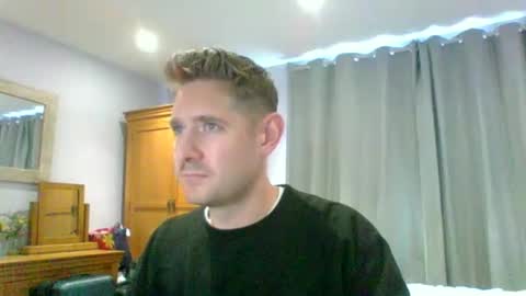 Exhibitionist Ben online show from November 6, 2:09 pm