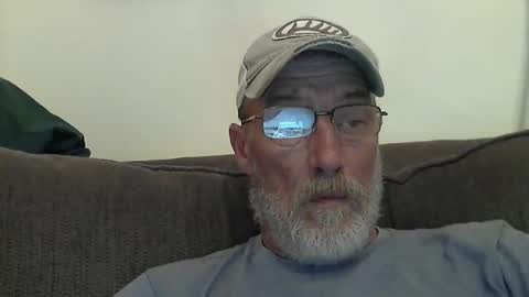 Snapshot of dirtynastyoldman chatting on September 24, 2:00 am dirtynastyoldman online show from September 24, 2:00 am