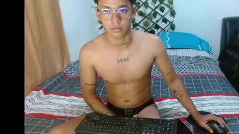 dirtyslimlatin online show from May 22, 9:20 pm
