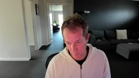 djallnightlong online show from June 17, 4:58 am