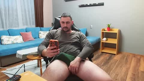 Snapshot of djmute chatting on January 20, 3:28 pm STR8 BOYv online show from January 20, 3:28 pm