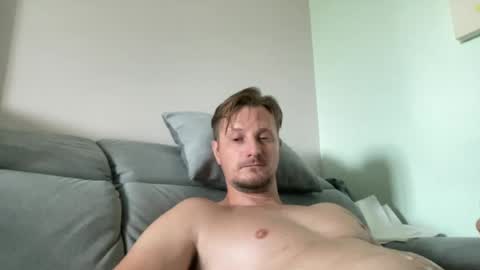 djo68686666 online show from June 27, 8:17 am