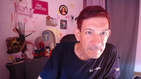 Snapshot of dlacarra chatting on December 25, 3:08 am David Lucky 13  online show from December 25, 3:08 am