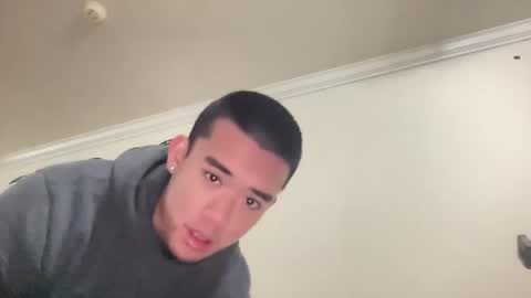 Snapshot of dlasian98 chatting on January 28, 11:39 pm DL Asian Sissy online show from January 28, 11:39 pm