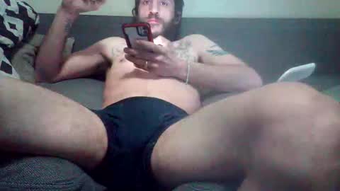 dnkskryabin1990 online show from January 4, 9:32 am