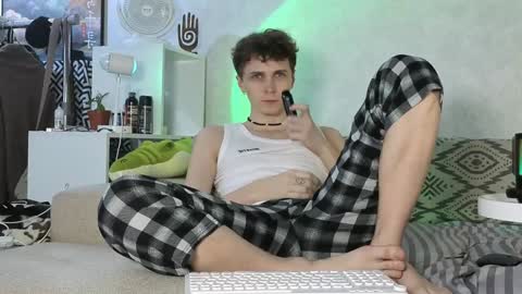 Alex online show from December 24, 2:23 pm