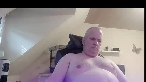 doggy2629 online show from May 30, 3:23 pm