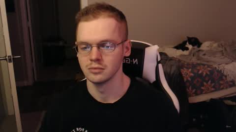 doloresman online show from February 18, 12:48 am