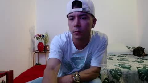 DOMINIC AND ANDREW online show from April 1, 6:26 am