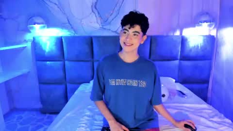 DOMINIC  online show from June 11, 8:07 pm