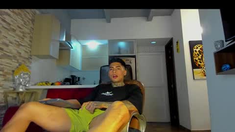 Only fans Ronnie col---InstaRonniecolleman  online show from September 22, 12:00 am