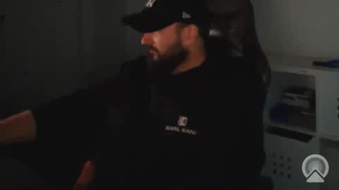 donchriiis online show from March 13, 6:36 pm