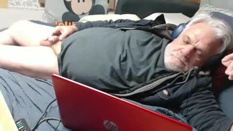 cummingdoouug online show from November 22, 11:54 am