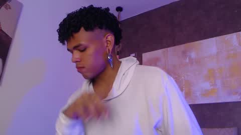 jaden online show from December 3, 1:32 pm