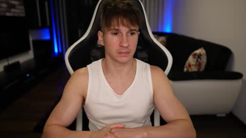 Dorian Reyes online show from September 25, 12:42 am