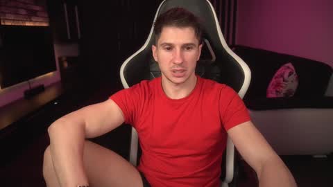 Dorian Reyes online show from December 27, 1:00 am