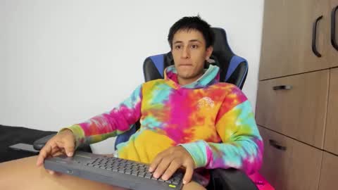 dorman_boy online show from November 23, 8:25 am