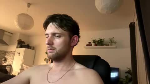 Edii online show from December 4, 7:21 pm