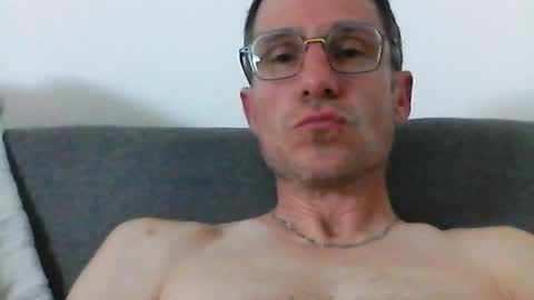 doudousweety online show from June 20, 10:31 am