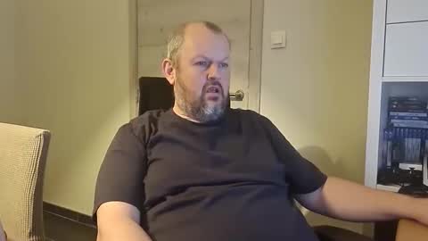 Danny online show from November 19, 7:30 am