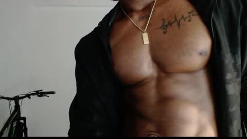 Drake 23 online show from April 10, 7:48 am