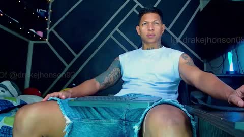 Drake online show from March 16, 1:34 am