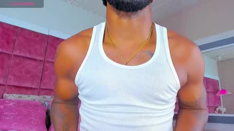 Snapshot of drake_nassir4 chatting on February 7, 3:30 pm ---Drake--- online show from February 7, 3:30 pm