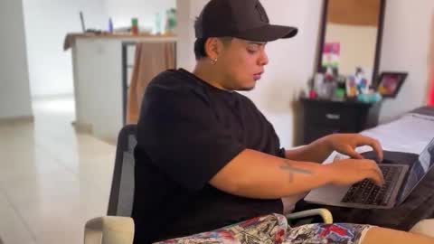 drakeeee online show from March 6, 6:05 pm