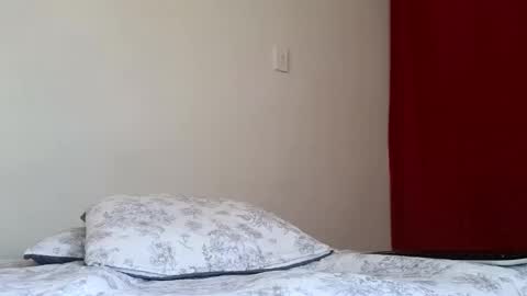 Andrs  Independent Model online show from April 14, 9:25 pm