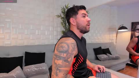 cris online show from December 5, 3:26 am