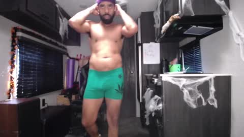 Snapshot of drizzys_room chatting on October 16, 3:31 pm DirtyDrizzy online show from October 16, 3:31 pm