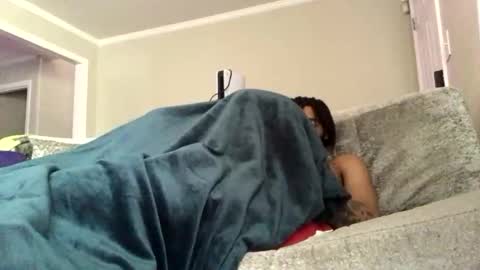 2xTheTrouble online show from April 20, 6:21 pm