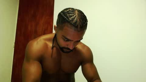 S.K..maorisa98 VIDEOS SEXHARD PPBOY 55TASTEPROTEIN online show from March 22, 12:10 pm