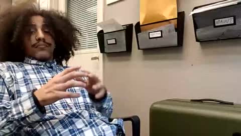 Dubdub2442 online show from March 3, 10:22 am