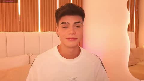 Dulcey online show from March 15, 4:53 am