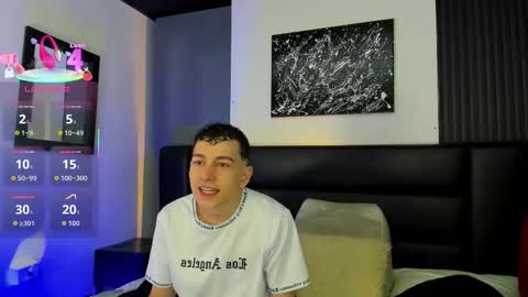 Thomas and Noah online show from October 29, 12:08 pm