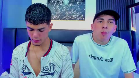 Thomas and Noah online show from November 8, 3:21 am