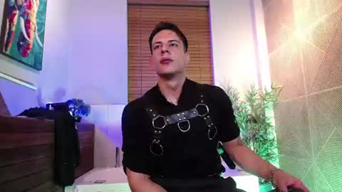 Dustin Sonne online show from July 12, 4:36 am
