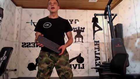 Dustin Sonne online show from January 11, 10:18 pm