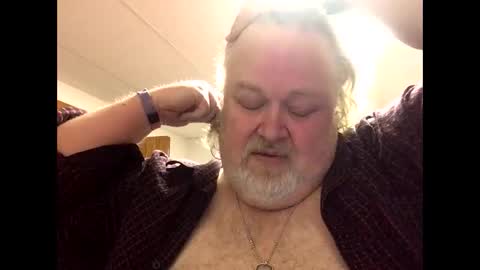 Dusty online show from January 3, 12:54 am