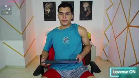 dwayne_brown online show from February 19, 4:33 pm