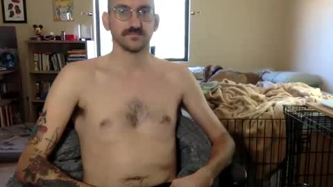 Snapshot of dwdw59 chatting on October 5, 8:57 pm dwdw59 online show from October 5, 8:57 pm