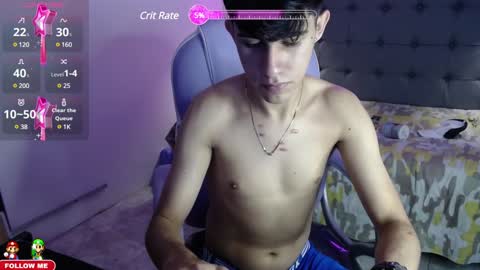 dyla_n18_ online show from February 4, 10:24 pm