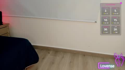 dylan_turner_ online show from February 21, 8:27 pm