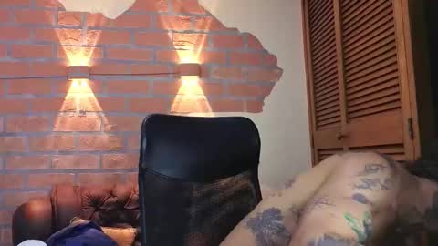 D Y L A N online show from December 15, 8:28 pm