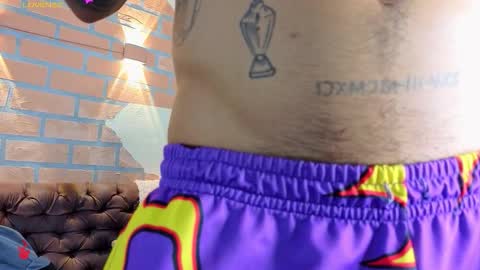 D Y L A N online show from February 28, 3:05 am