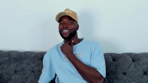 Dylan Taylor online show from October 14, 3:13 am