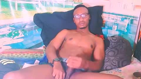 ebonytiger69 online show from February 25, 8:32 pm