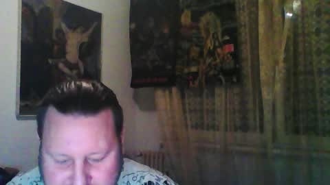 Edward online show from December 15, 7:11 pm